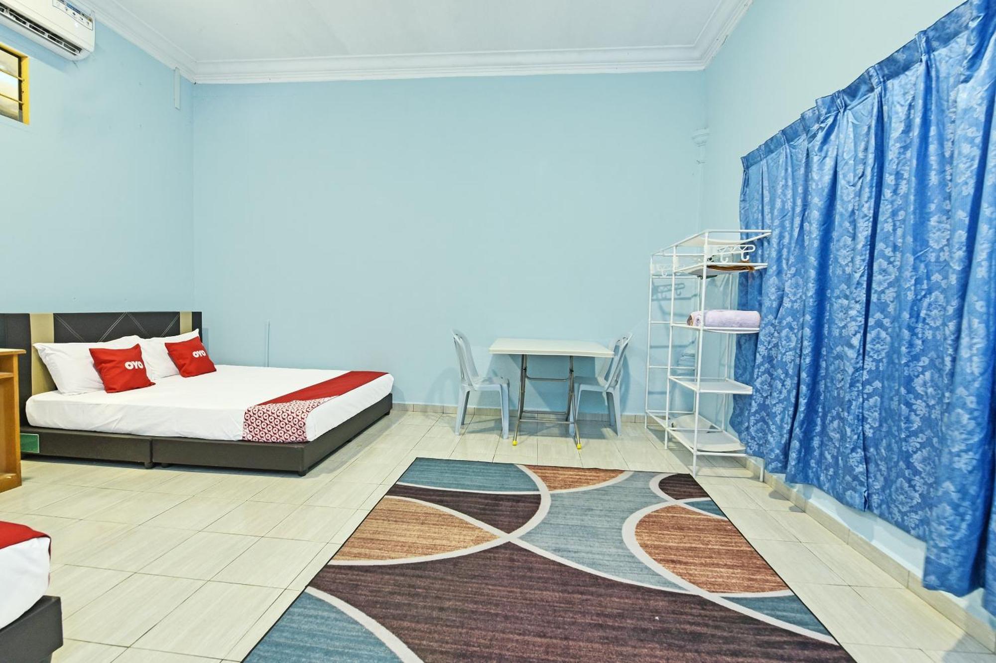 Oyo 90551 Zn Mix Homestay & Roomstay Kampung Raja Zewnętrze zdjęcie