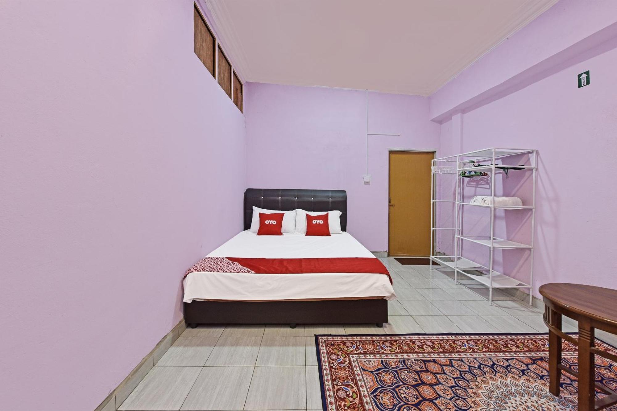 Oyo 90551 Zn Mix Homestay & Roomstay Kampung Raja Zewnętrze zdjęcie
